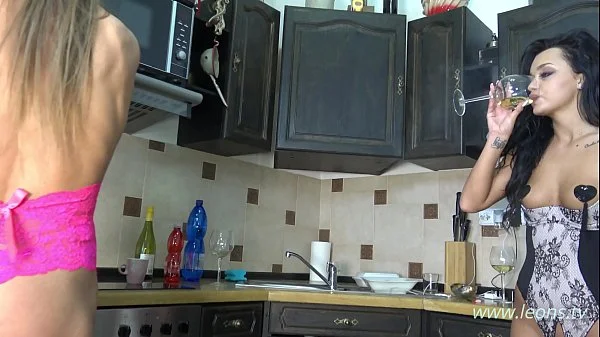 Daphne and other girls are having a big fun in the kitchen