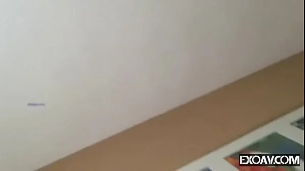 淫蕩少婦眼角長顆痣典型的苛夫相壹邊被幹壹邊淫語快點草看洋子很是享受