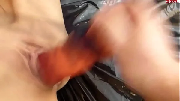 deep inside Daisy - Gefesselt und zwangsgedehnt