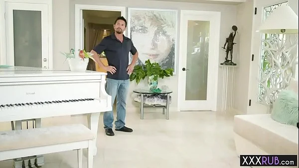 Big cock client experienced hot massage by a mature