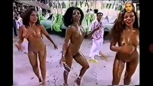 SEXY GIRLS NUDE AT BRAZILIAN CARNAVAL