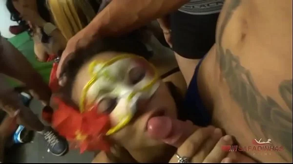 Carnaval Zicabrava - Produção Rubens Badaró (video completo Xvideos Red)