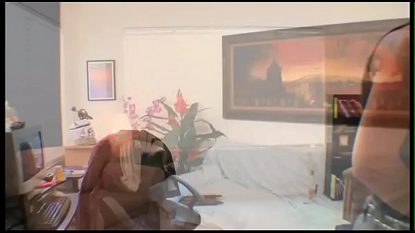 It seduces me in the workplace, unbelievable