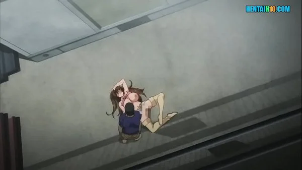 boyfriend loves to see his girlfriend being fucked by a group of workers - Hentai