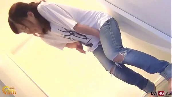 Japanese Pee Desperation and Jeans Wetting