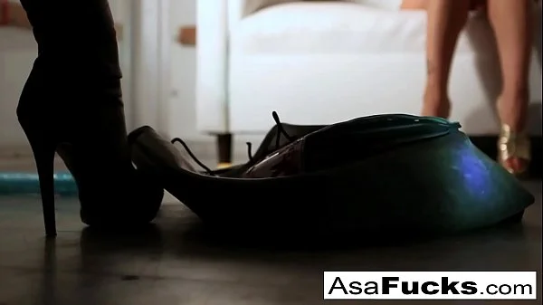 Dani Daniels captures Asa Akira then bangs her