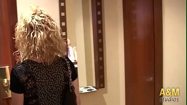 Orgía familiar, la madre, la h., el profe y sus dos amigos. Parte 1 d.