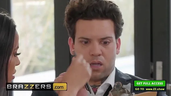 Big Tits at Work - (Luna Star, Small Hands) - Hot Negotiations - Brazzers