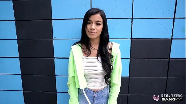 Real Teens - Savannah Sixx Fucked During Porn Casting