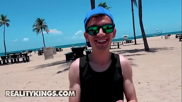 (Jordi, Kali Roses, Rose Monroe, Harmony Wonder) - Pants Prank Gone Wrong - Reality Kings