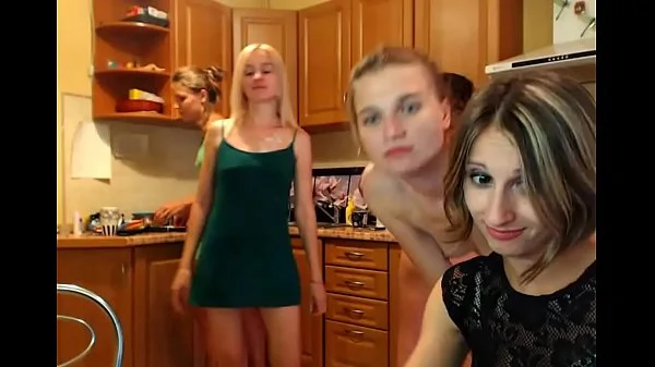 4 Girl Striptease