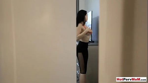 MILF stepmom lets stepson to jerk off on her pussy