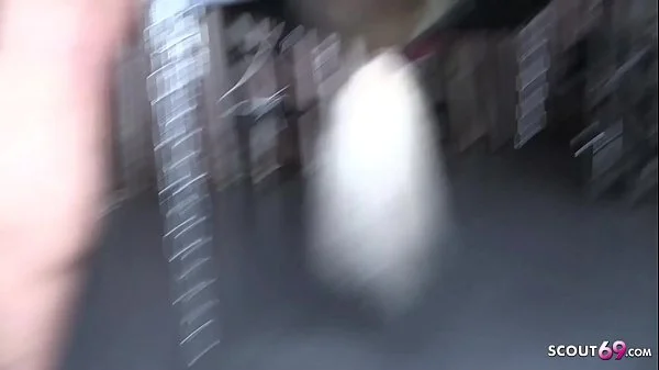 LillyFee-Squirt - Einfach zu heftig - Deepthroat Squirt Sex für Deutsches Mega Titten Teen - German Teen