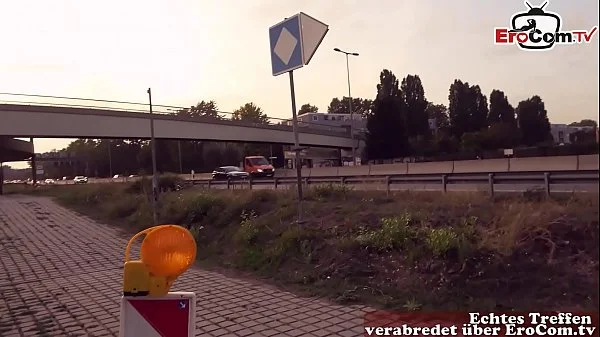 Deutsche Dicke Hausfrau Milf abgeschleppt und Outdoor ein EroCom Date Sexdate gemacht mit dicken Arsch