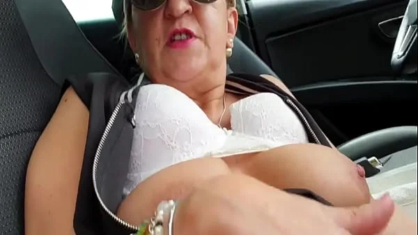 ME LA FOLLE EN LA AUTOPISTA EN EL COCHE Y ME CORRI DENTRO DE ELLA. BRUNO