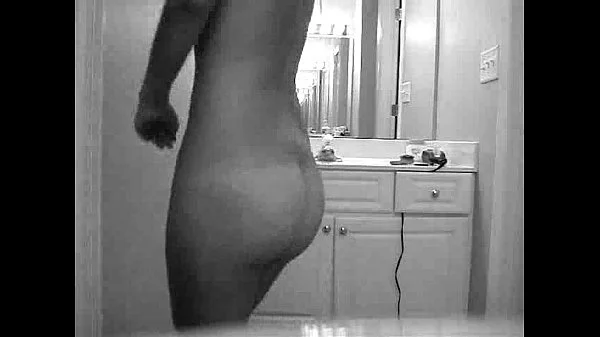 Streepteaese black and white