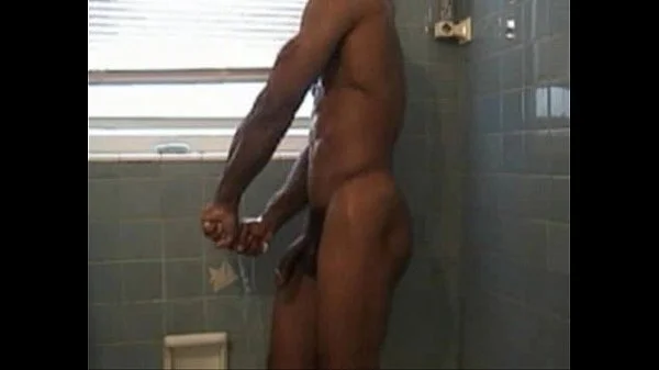 Saradao Tomado Banho and Batendo Uma