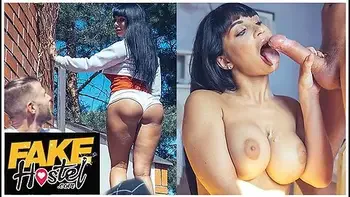 Valentina Ricci In Cheating Horny Belgian Girl With Huge Ass And Big Tits Seduces Guy For A Sneaky