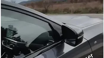 Sodomisee En Public Dans Le Coffre De La Voiture