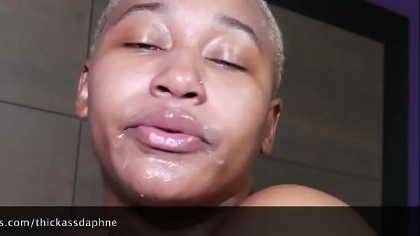 Daphne Takes Cumshot