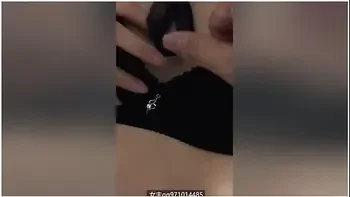 超美女神丝袜足交 射的丝袜脚上全是精液 Footjob Pantyhose