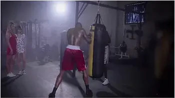 Brunette Riley Reid Gets Dpd By Two Bulls