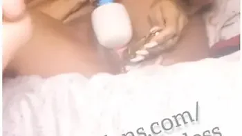 Pretty Pussy & Pretty Feet