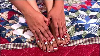 Playing With My Feet And Pussy Under The Christmas Tree - Nina Rivera