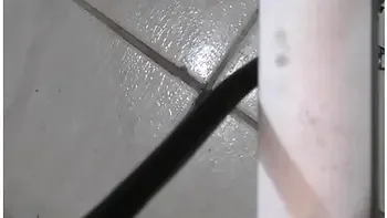 Black Camgirl Sensualizing And Masturbating Online