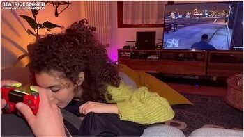 Beatrice Segreti In Girl Gives Blowjob While He Plays Playstation And Gets Fucked Very Hard