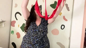 Step Mom Fucks In Tiny Bikini - CuteJayne Big Tits MILF