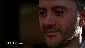 Tiffany Leiddi Has Sex With A Man In Front Of Her Husband