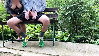 Mature Ukrainian Cougar with Saggy Tits Makes Me Cum Outdoor