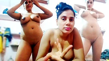 Hot Sexy Desi Indian Bhabhi Ko Devar Ne Nangi Hokar Apni Chut Mai Pen Dalkar Fingreeng Karte Huye Dekh Liya With Devar Bhabhi