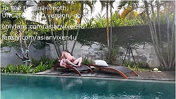 Fucking And Squirting In Public