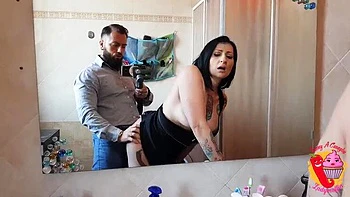 Lady Muffin Puts On Makeup And Gets Fucked Doggy Style By Tommy