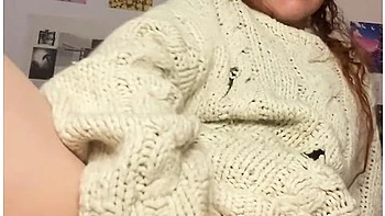 Petite Redhead Girl Fingering Her Creamy Pussy Until She Hears A Knock At The Door - Littlelee69