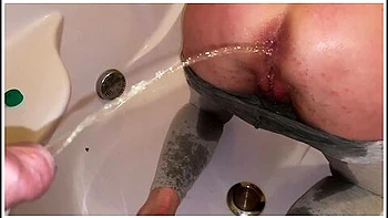 Wetting My Leggins And He Pee On My Ass And Next Asshole