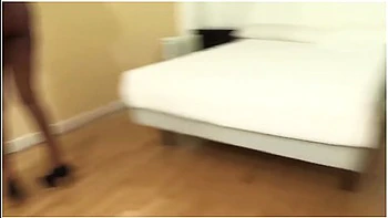 Cuban Ebony Babe Needs To Debut In Porn To Stay In Spain