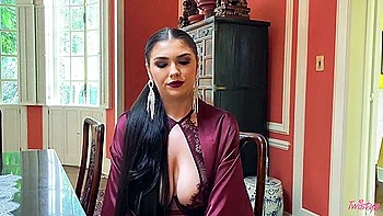 Aria Taylors Captivating Gaze In A Solo Feast