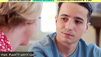 Shameless Stepmom Dee Williams Thrilling Porn Clip