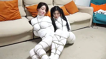 逍遥 白丝女奴的贩卖直播