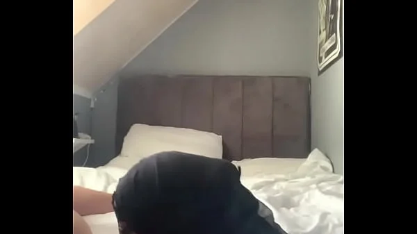 bi Muslim gives blowjob!