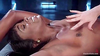 Ana Foxxx - Giggles When Shocked And Comes Hard On Electricity!