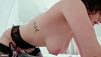 Mf Stepmom And Stepson Runaway Virtual Sex Pov Solo Fami.y Roleplay