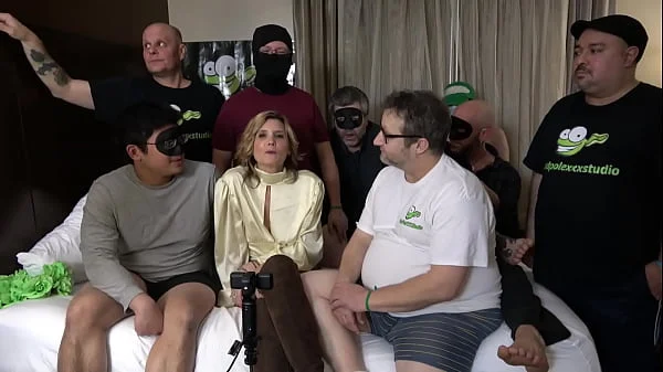 MRS DAWSON BEFORE HER GANGBANG GOING OVER WHAT THE GUYS ARE ALLOWED TO DO