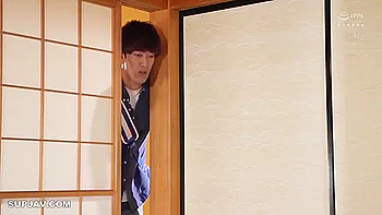 Married Woman & Her Stepsons Friend Ririko Kinoshita...fas