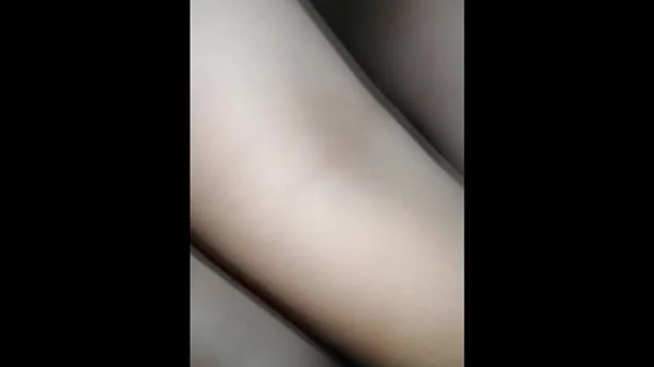 I see my friend naked and I can't stand the urge