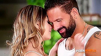 Cock Hungry Hottie Tempts The Window Cleaner Into No Strings Anal