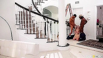 Cubbi Thompsons Sweaty Little Pussy Gets Fucked